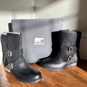 Women’s Sorel winter black Moto boots. Brand new!